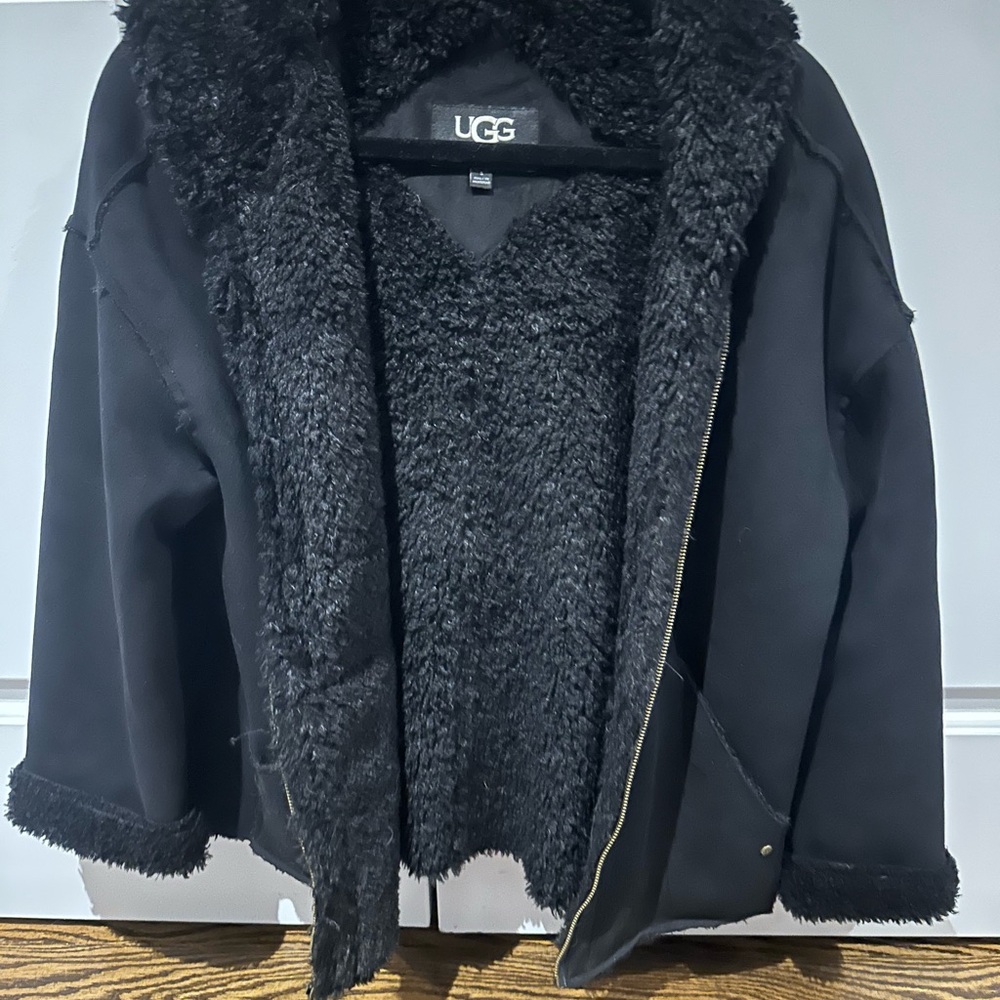 UGG RTW Black Fleece-Lined Jacket Coat Size S Oversized Zip Up